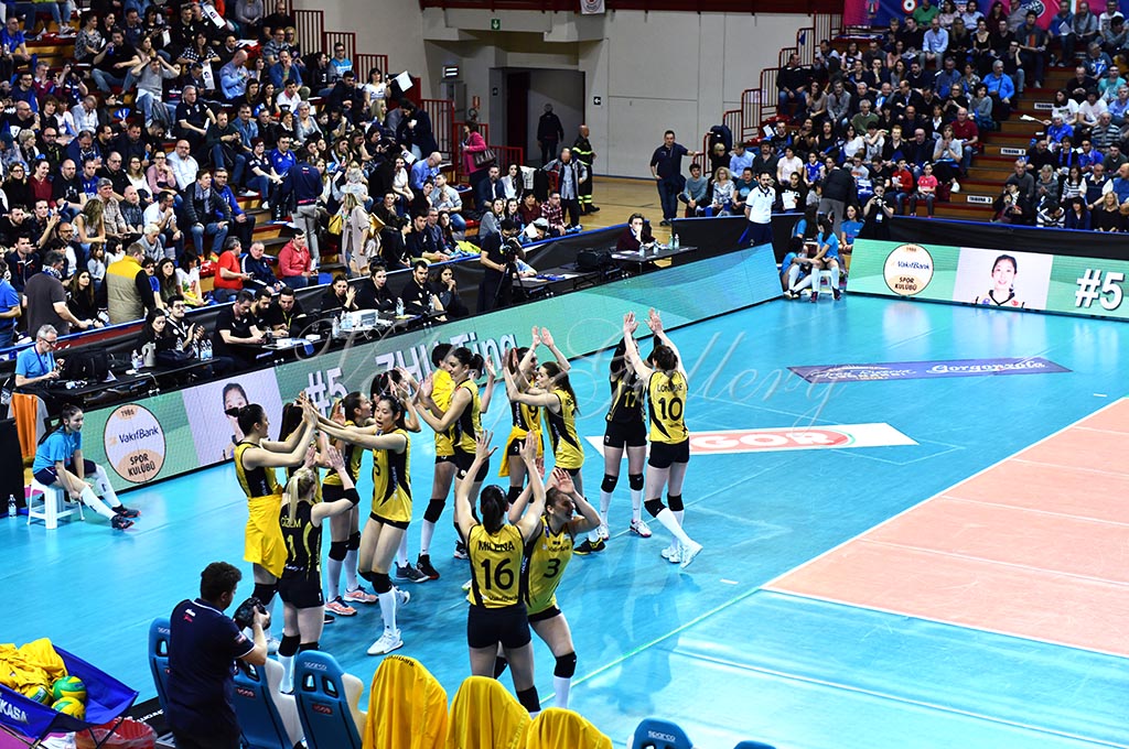 Igor NO-VakifBank Istanbul (04)